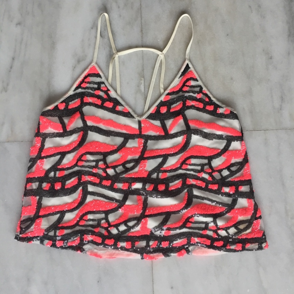 ASTR fun, cute sequined hot pink and black top
